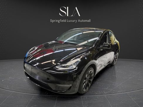 Used 2022 Tesla Model Y Long Range AWD/4WD image 4