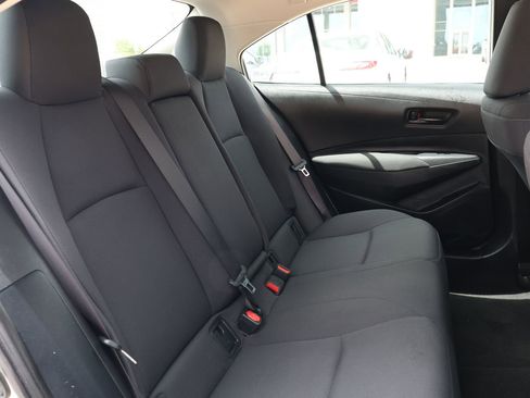 Used 2024 Toyota Corolla LE FWD image 28