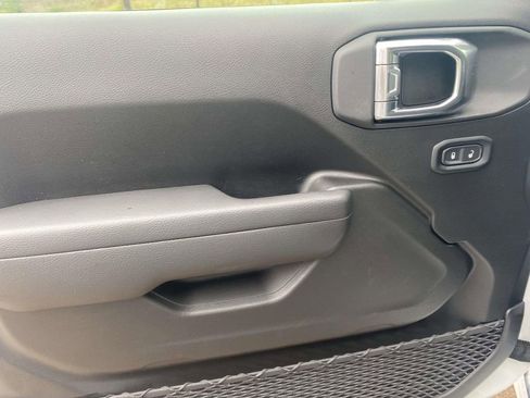 New 2026 Jeep Wrangler Unlimited Sport image 42