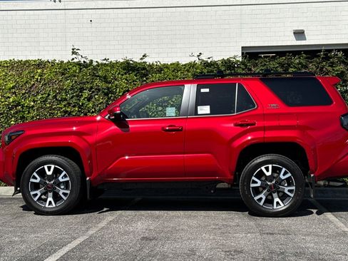 New 2026 Toyota 4Runner TRD Sport Premium AWD/4WD image 7