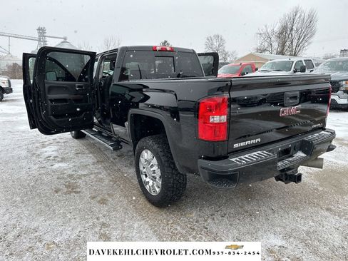 Used 2018 GMC Sierra 2500 Denali w/ Duramax Plus Package image 27