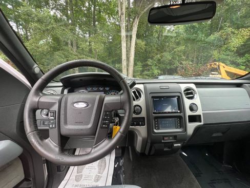 Used 2014 Ford F150 XLT w/ Equipment Group 302A Luxury image 41