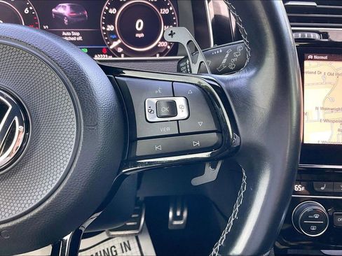 Used 2019 Volkswagen Golf R 4-Door AWD/4WD image 19