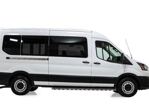 Used 2021 Ford Transit 350 XL image 5