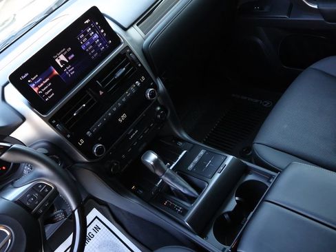 Used 2023 Lexus GX 460 Premium AWD/4WD image 29