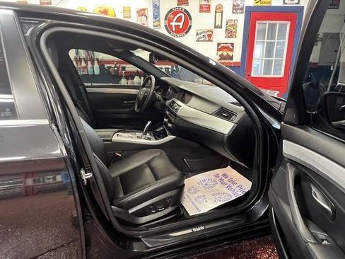 Used 2011 BMW 535i xDrive Sedan AWD/4WD image 10