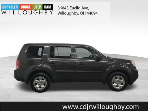 Used 2012 Honda Pilot LX image 4