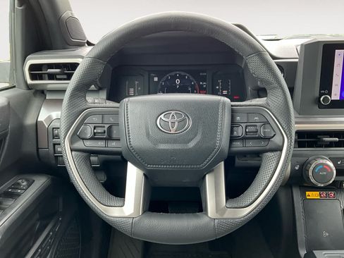 Used 2024 Toyota Tacoma SR5 AWD/4WD image 14
