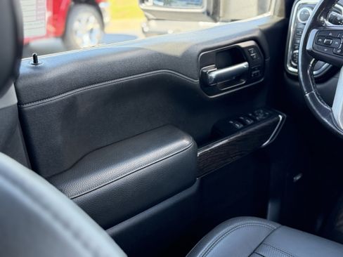 Used 2021 GMC Sierra 1500 Denali w/ Driver Alert Package II AWD/4WD image 14