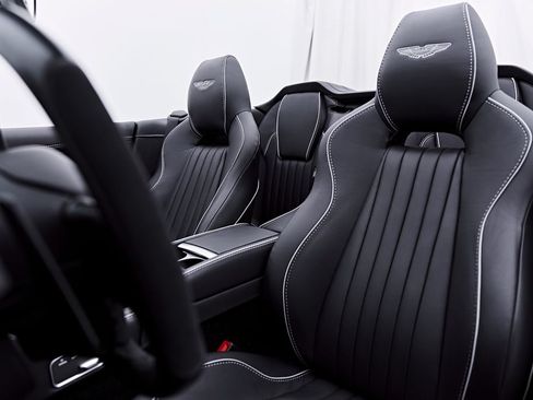 Used 2016 Aston Martin DB9 GT RWD image 58