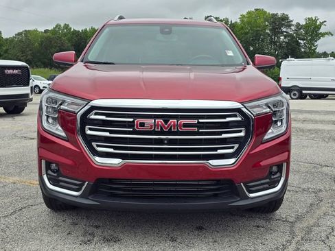 Used 2024 GMC Terrain SLT w/ Tech Package AWD/4WD image 7