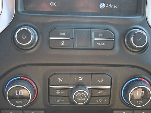 Used 2021 Chevrolet Silverado 3500 LT w/ Convenience Package image 27