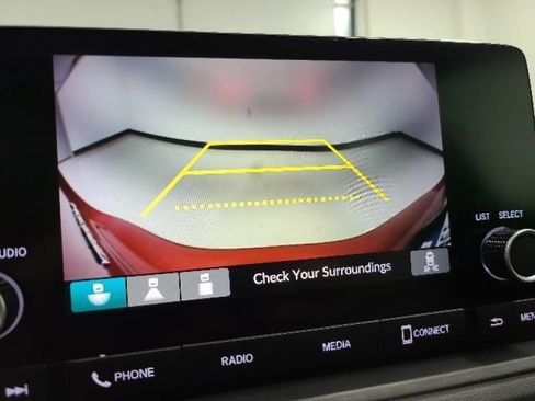 Used 2024 Honda Accord EX image 31