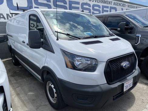 Used 2023 Ford Transit 250 Low Roof RWD image 6