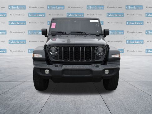 Used 2024 Jeep Wrangler Sport S image 11