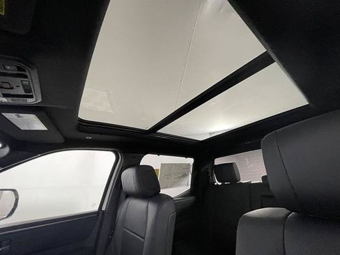 New 2026 Toyota Tundra Platinum AWD/4WD image 9