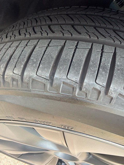 Used 2024 Tesla Model Y Long Range RWD image 4