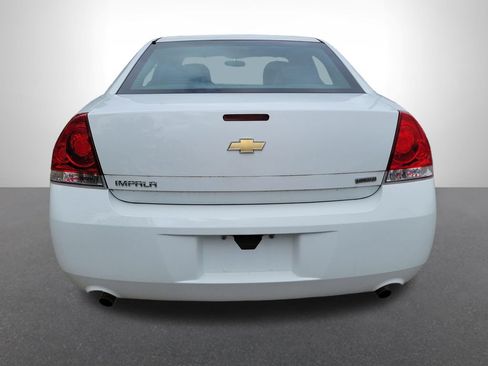 Used 2016 Chevrolet Impala Limited LS FWD image 4
