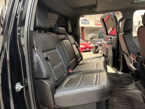 Used 2020 GMC Sierra 3500 Denali w/ Denali Ultimate Package AWD/4WD image 42