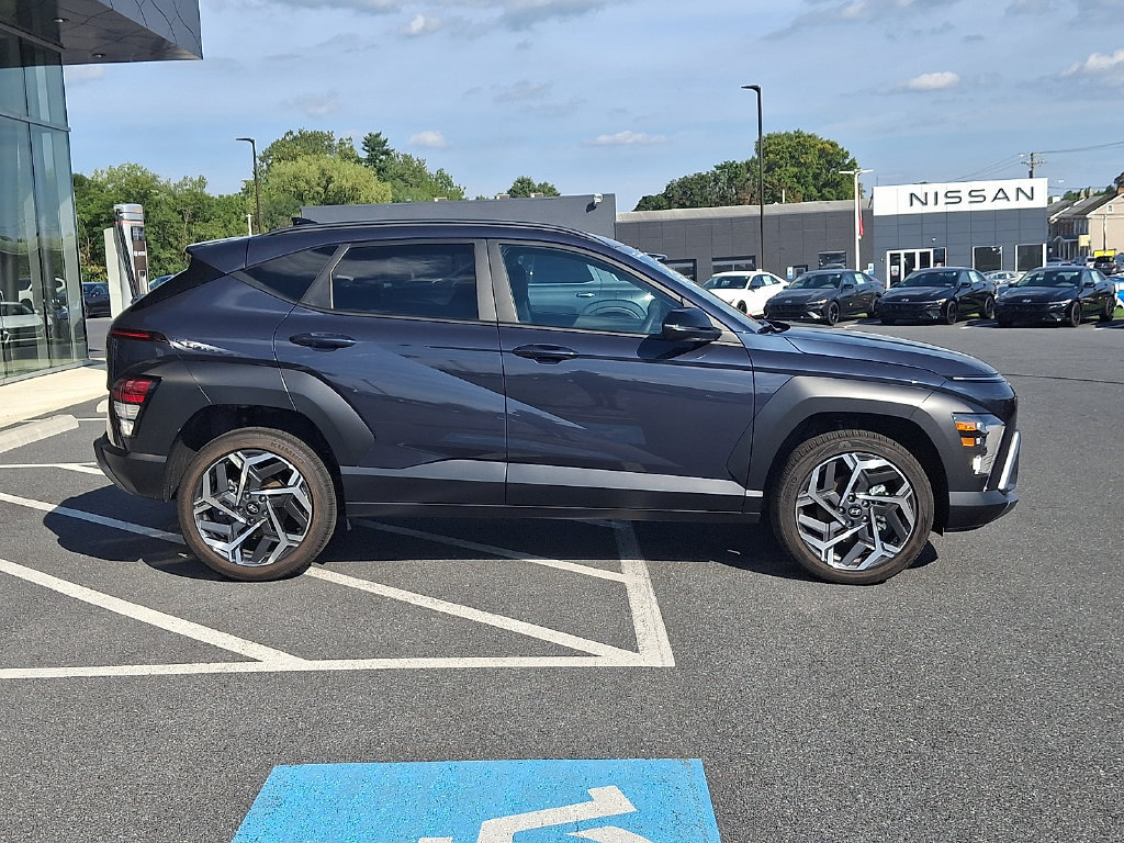 Used 2026 Hyundai Kona SEL Premium AWD/4WD image 7