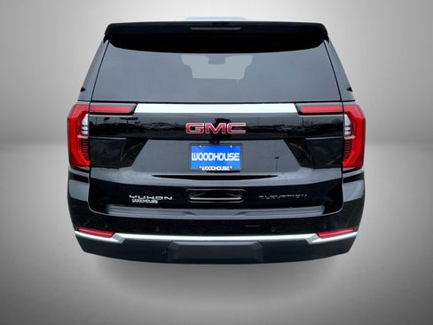 New 2026 GMC Yukon XL Elevation image 6