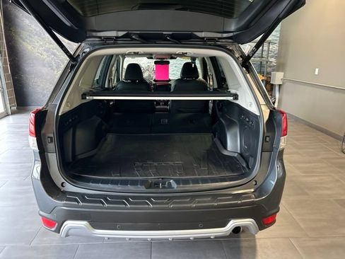 Used 2024 Subaru Forester Touring AWD/4WD image 36