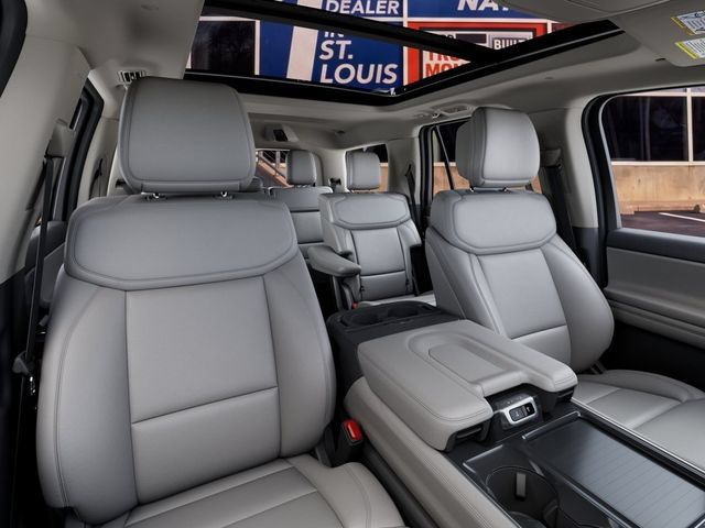 New 2027 Ford Expedition Active AWD/4WD image 10