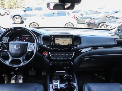 Used 2019 Honda Pilot Elite image 19