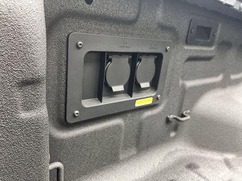 Used 2024 Ford Ranger XLT w/ FX4 Off-Road Package image 31