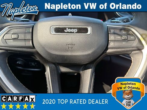 Used 2023 Jeep Grand Cherokee Laredo w/ Luxury Tech Group I image 21