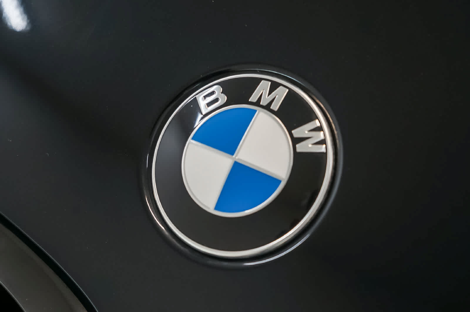 Used 2022 BMW M8 Competition AWD/4WD image 17