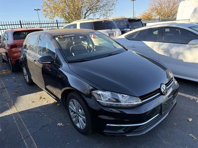 Used 2018 Volkswagen Golf SE