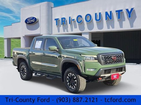 Used 2023 Nissan Frontier PRO-4X w/ Pro Convenience Package image 1