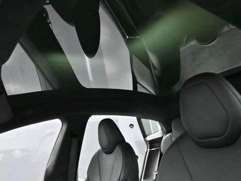Used 2021 Tesla Model S Plaid AWD/4WD image 26