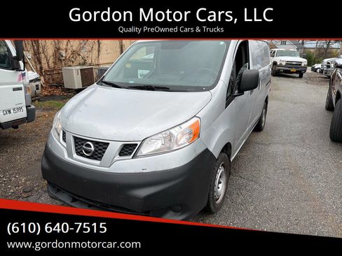 Used 2015 Nissan NV200 SV w/ Technology Package image 1