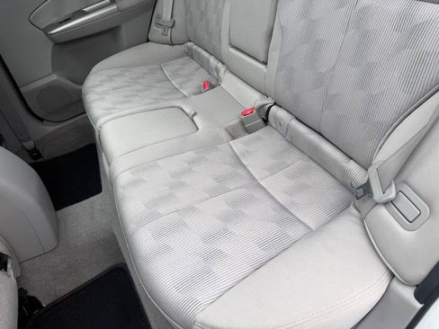 Used 2010 Subaru Forester 2.5X Premium AWD/4WD image 19