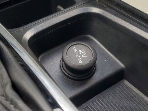 Used 2020 Volvo S60 T6 Momentum image 27