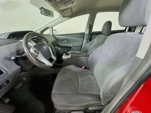 Used 2013 Toyota Prius V Three FWD image 30
