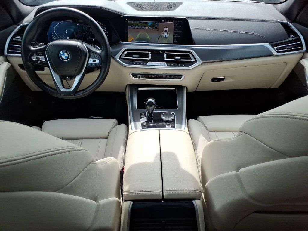 Used 2022 BMW X5 xDrive45e AWD/4WD image 11