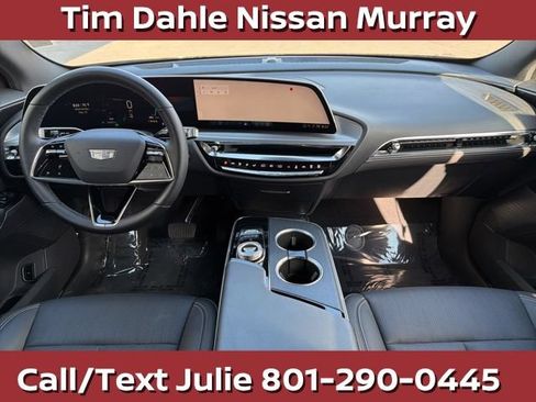 Used 2024 Cadillac Lyriq Luxury AWD/4WD image 18