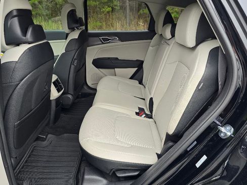 New 2026 Kia Sportage EX image 4