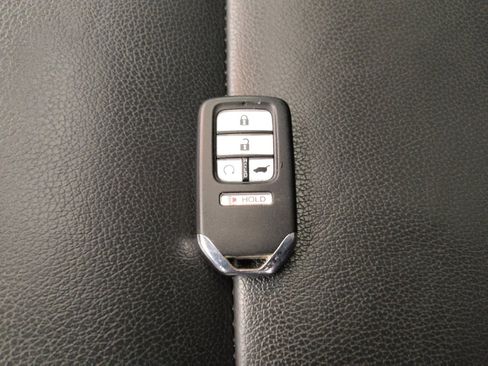 Used 2017 Honda Pilot EX-L image 32