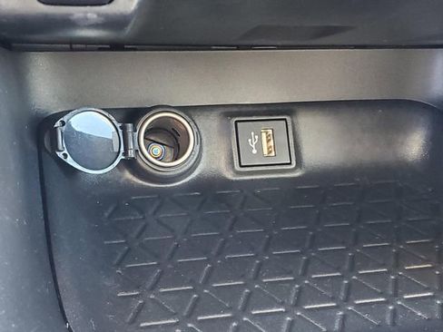 Used 2023 Toyota RAV4 XLE image 25