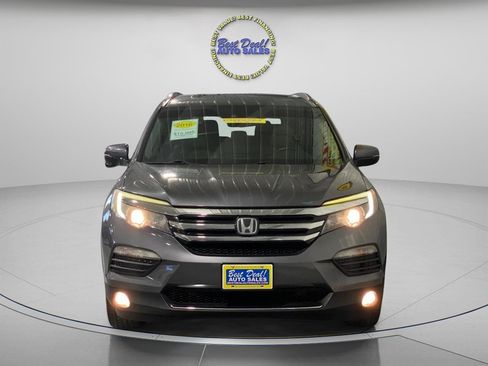Used 2016 Honda Pilot Touring image 8