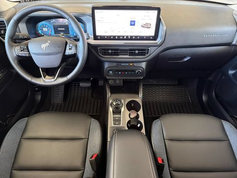 Used 2025 Ford Bronco Sport Outer Banks AWD/4WD image 15