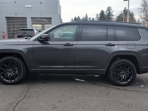 New 2025 Jeep Grand Cherokee L Summit image 5
