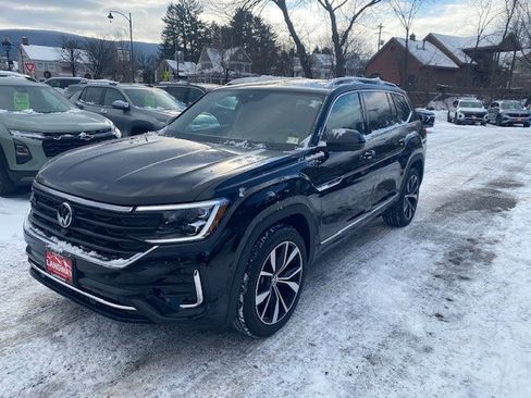 New 2026 Volkswagen Atlas SEL Premium R-Line image 3