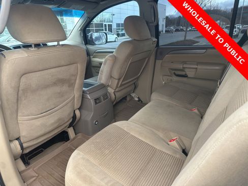 Used 2010 Nissan Armada SE image 11