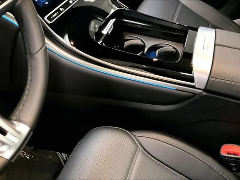 Certified 2026 Mercedes-Benz GLC 300 4MATIC image 17