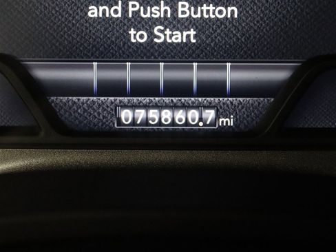 Used 2020 RAM 1500 Limited image 33